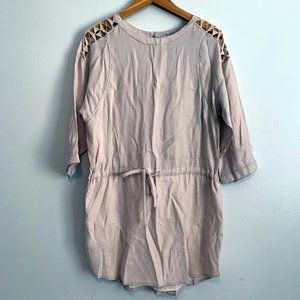 Ro & De Lace Shoulders Scrunched Dress